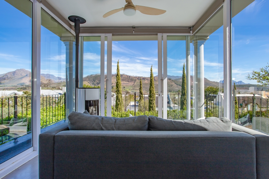 To Let 4 Bedroom Property for Rent in Franschhoek Western Cape